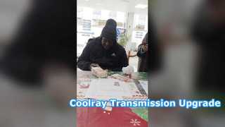 khách hàng trả tiền