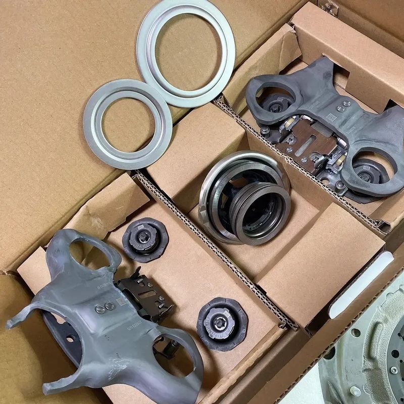 6DCT250 DPS6 Đặt nắp nhọn giải phóng vòng bi Bộ ghép truyền cho Ford 602000800 1972-1983 Năm