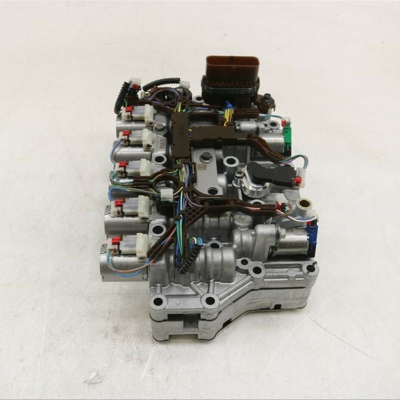 7KG Ford Escape EDGE Transmission Part 8F24 8F35 Valve Body Assembly với tiêu thụ