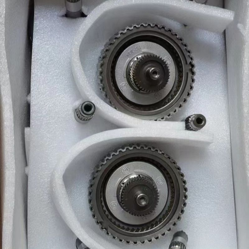 ROEWE i6 CVT180 Hệ thống ly hợp bánh răng phía trước để tăng hiệu suất lái xe