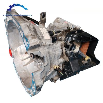 8M5R7002KC 5 tốc độ hộp số thủ công cho Ford Focus 2015-2018